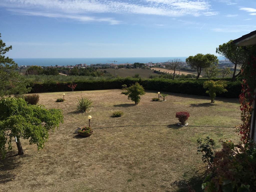 San Costanzo Villa Dolcevita المظهر الخارجي الصورة