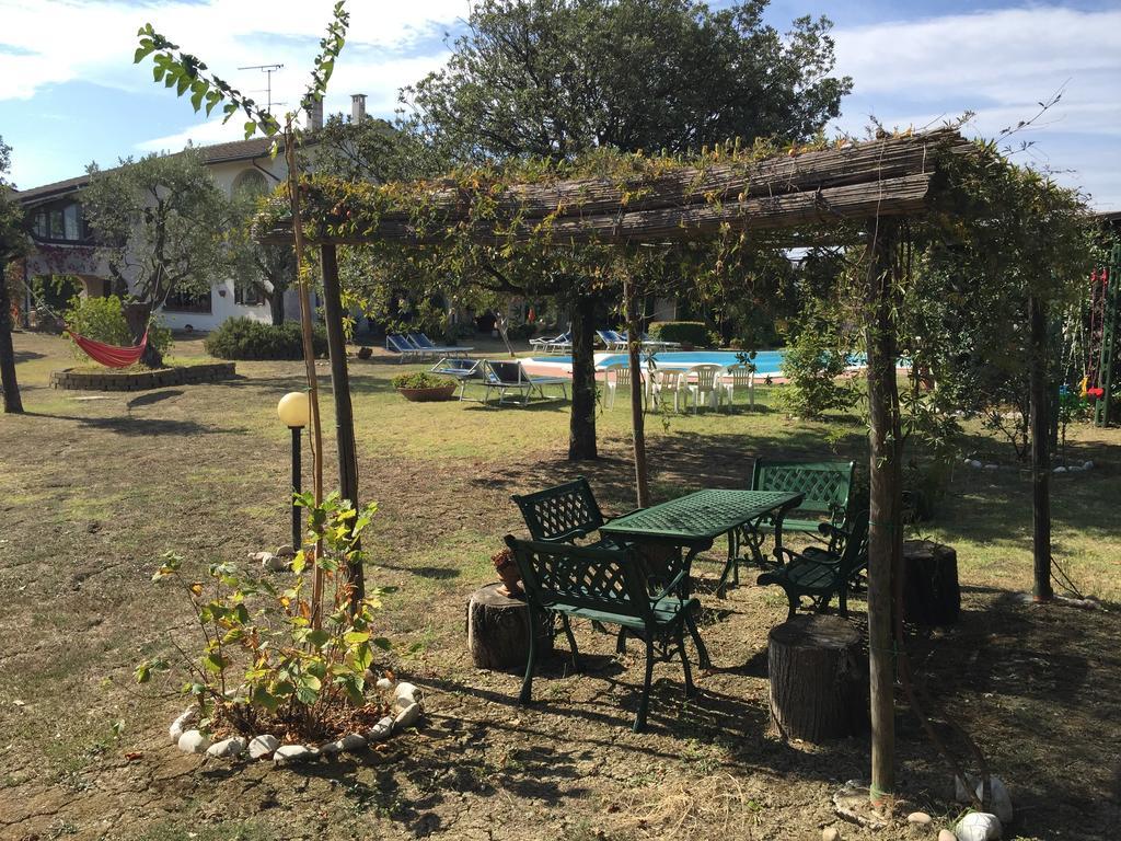 San Costanzo Villa Dolcevita المظهر الخارجي الصورة