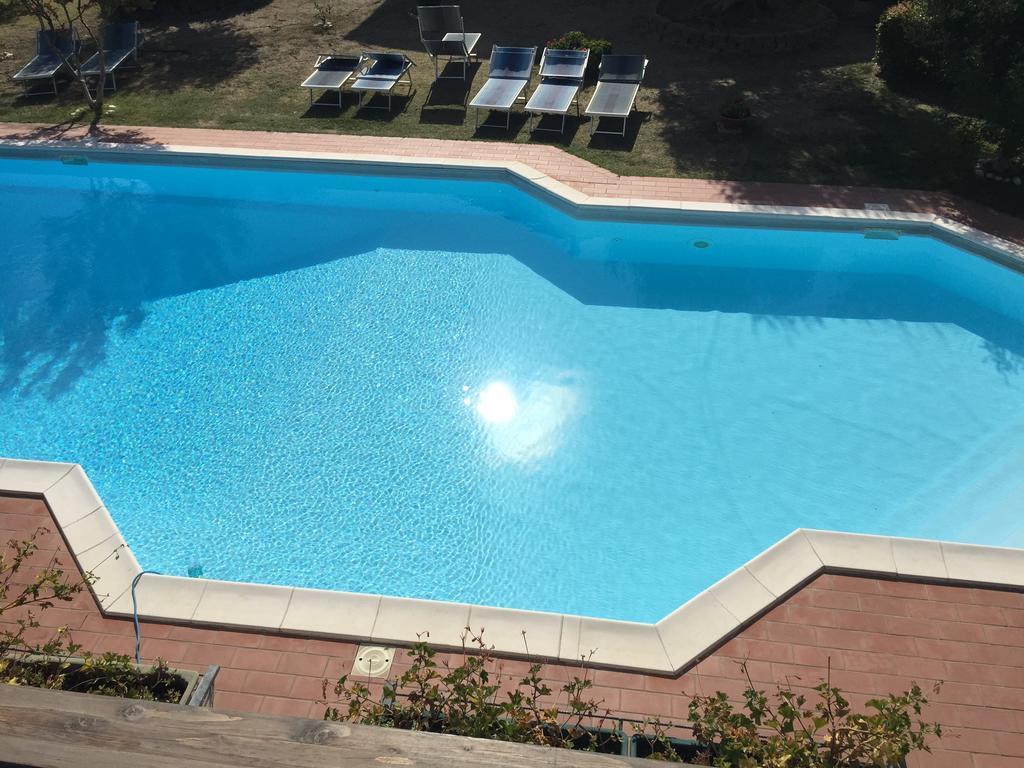 San Costanzo Villa Dolcevita المظهر الخارجي الصورة