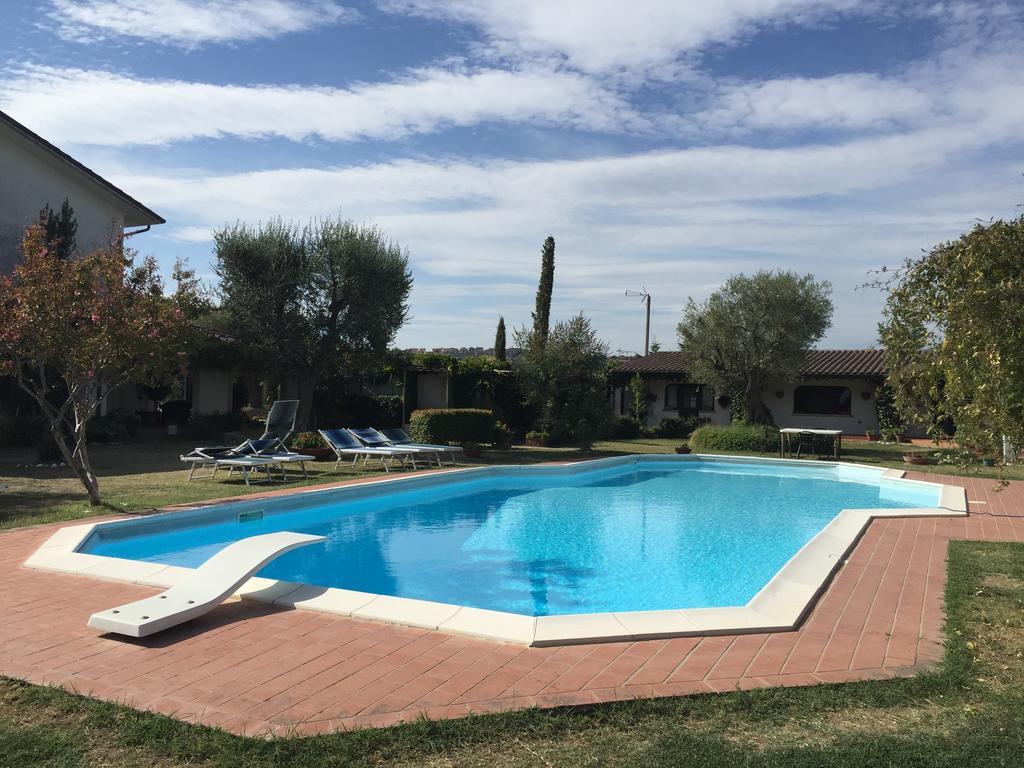 San Costanzo Villa Dolcevita المظهر الخارجي الصورة