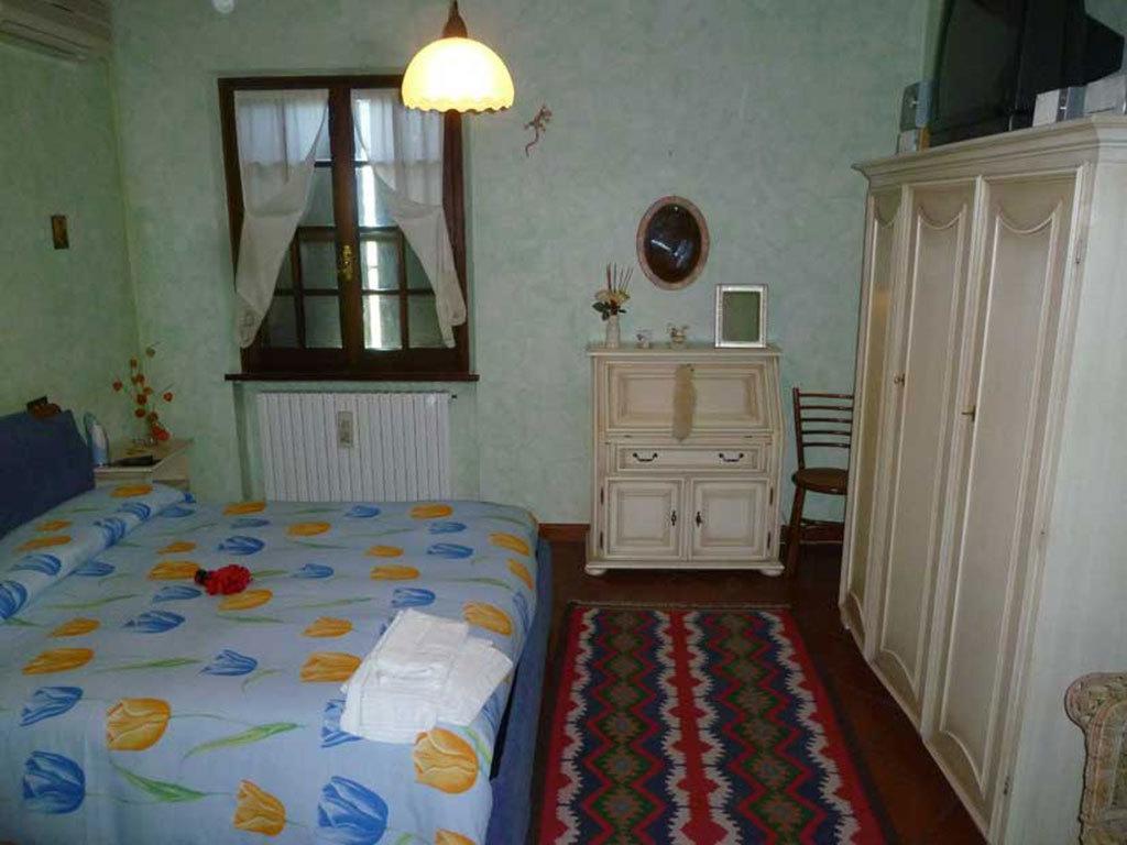 San Costanzo Villa Dolcevita الغرفة الصورة